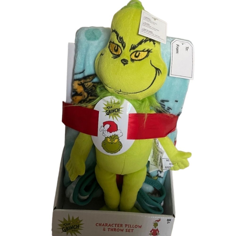 Grinch throw set 